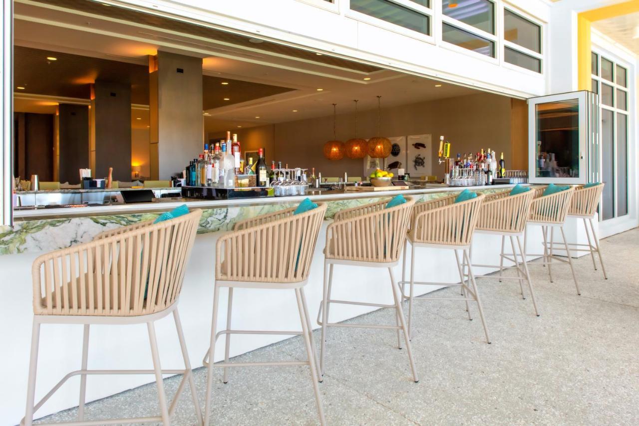 Courtyard By Marriott Hotel