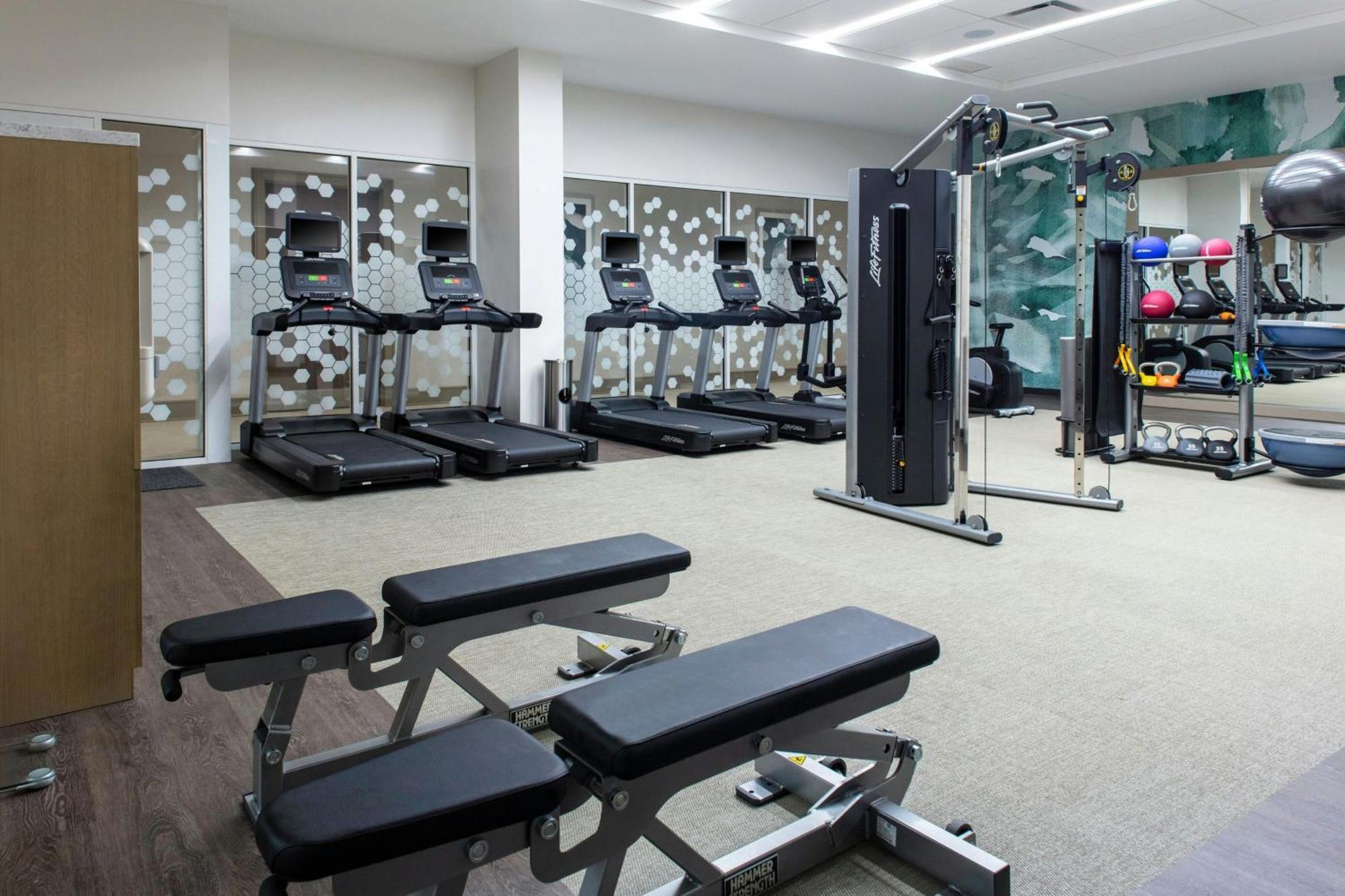 Courtyard By Marriott